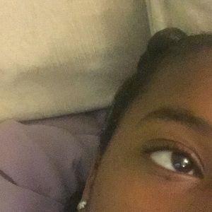 Meet your Posher, Amya